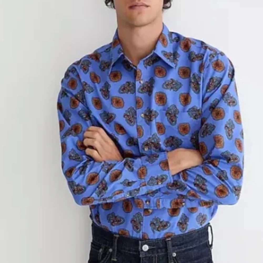 J. Crew Vintage Twill Casual Button Up Shirt in a Purple Blue Paisley Print